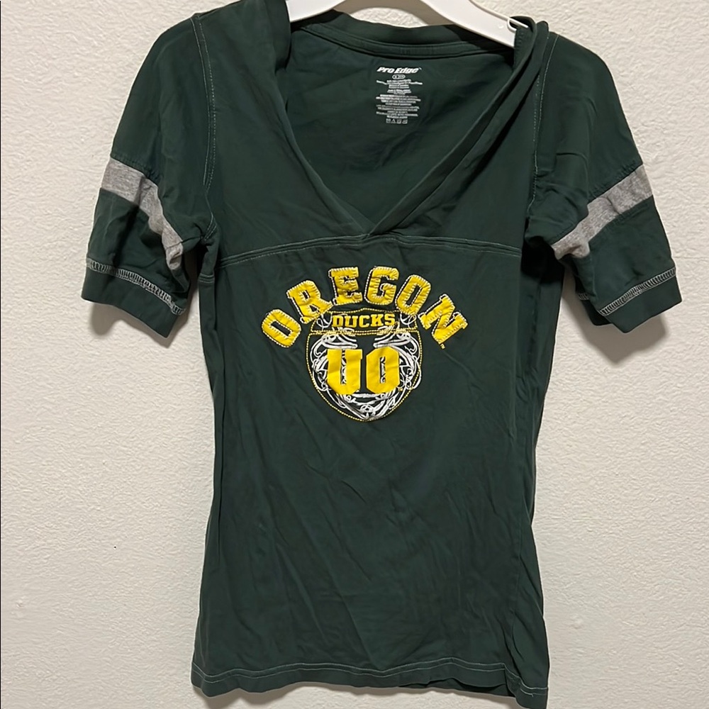 Pro Edge Women's Green Oregon Ducks Top size small